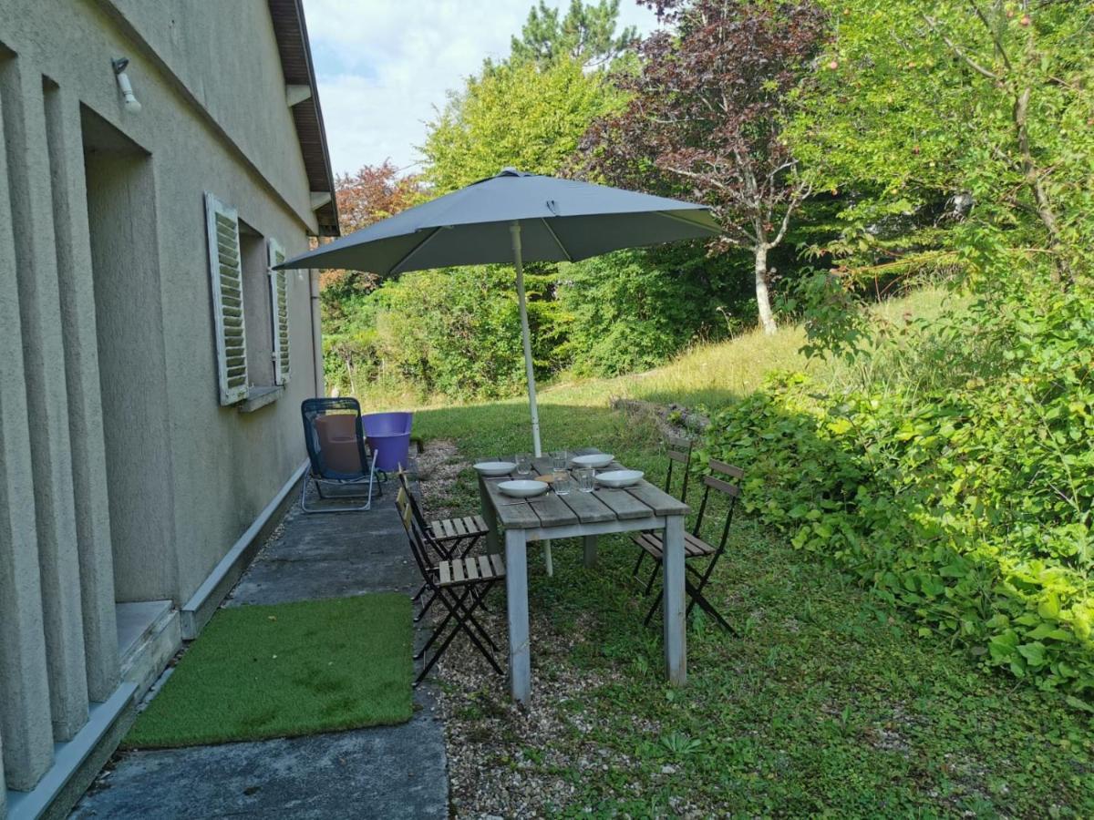 דול La Rive Du Doubs - 2 Chambres - 5 Pers - 56, Chemin Du Canal Du Rhone Au Rhin מראה חיצוני תמונה